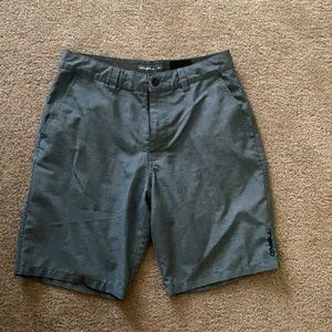 Men’s O’Neill Shorts! Size 32